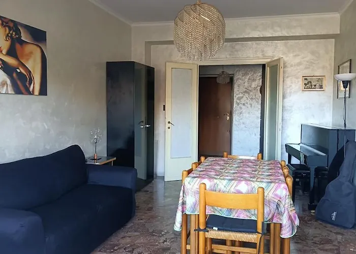 Apartamento A Casa Di Ugo - Colors And Space At Pigneto, *