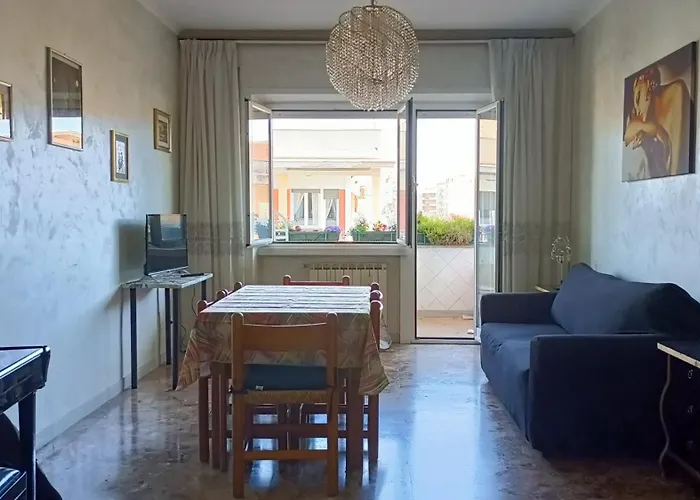 Apartamento A Casa Di Ugo - Colors And Space At Pigneto, *